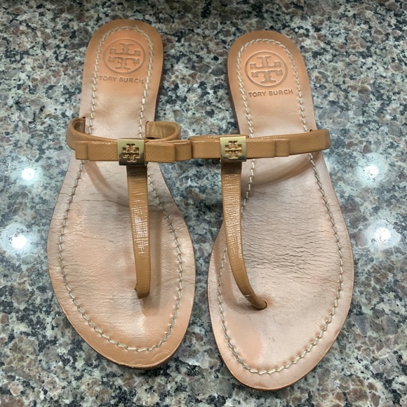 Tory Burch Shoes - Tory Burch Leighanne Tan Bow Sandal